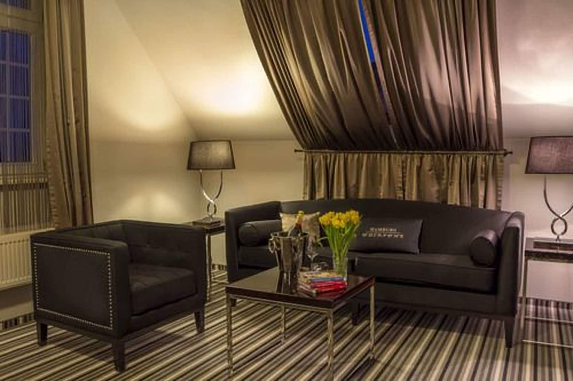 Boutique Hotel Poppenbuetteler Hof Hamburg Eksteriør bilde