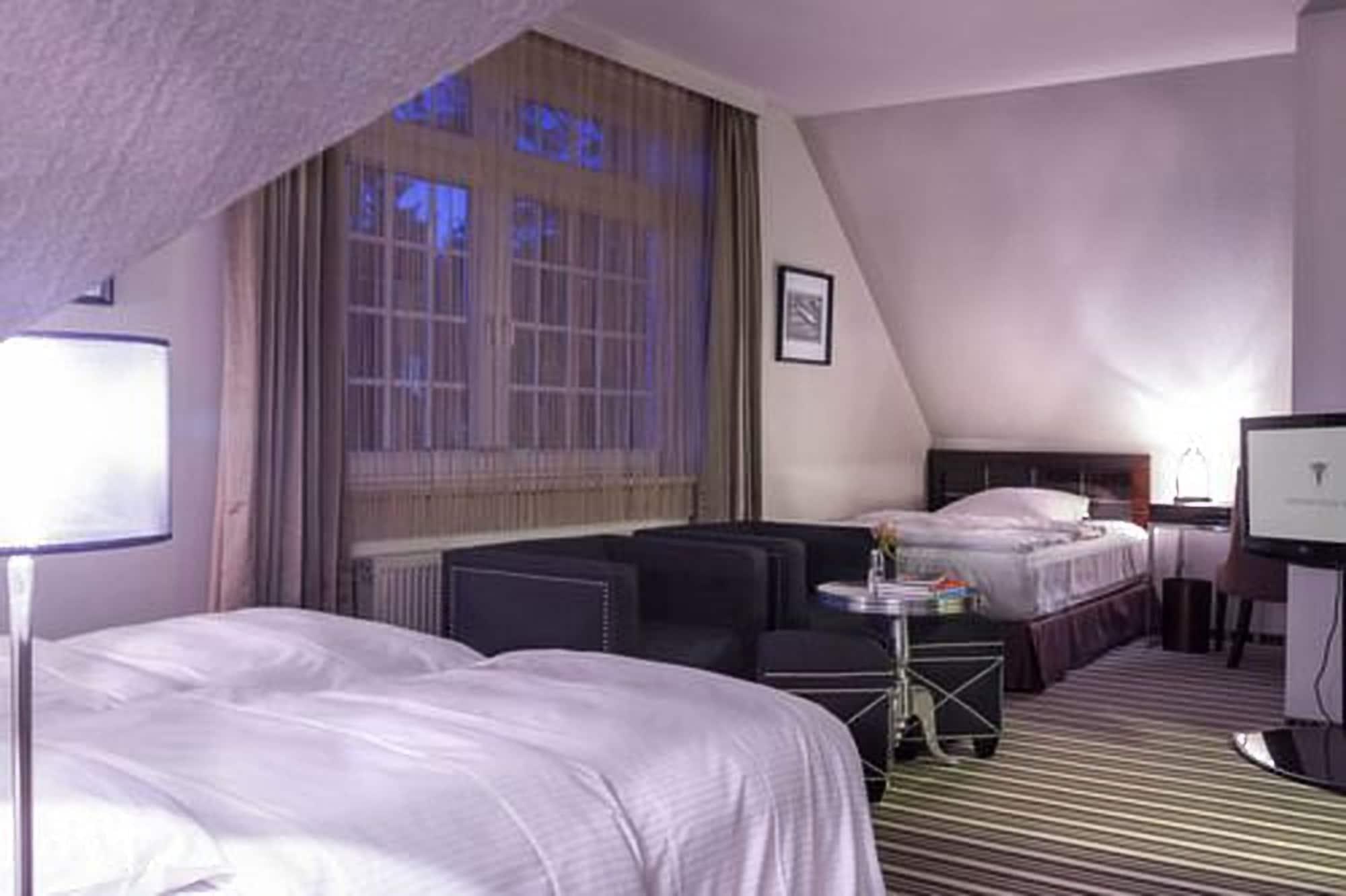 Boutique Hotel Poppenbuetteler Hof Hamburg Eksteriør bilde