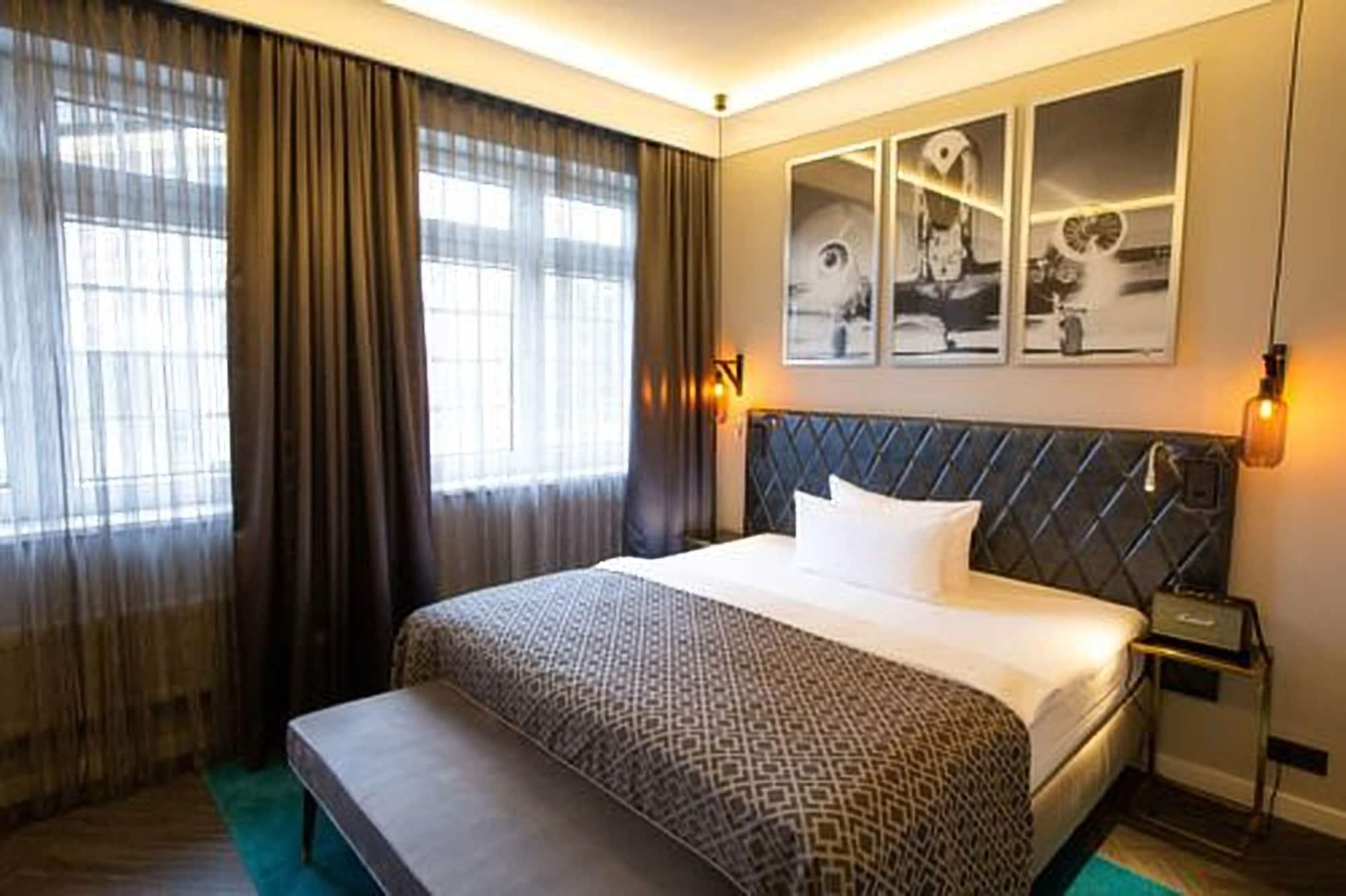 Boutique Hotel Poppenbuetteler Hof Hamburg Eksteriør bilde
